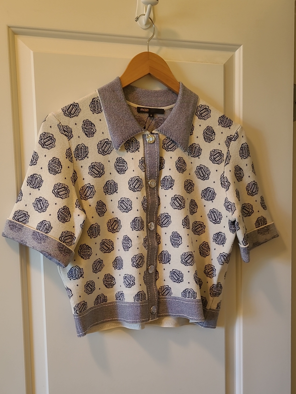 Maje Clover Logo Cream & Navy Short-Sleeve Button-Up Knit Jacket